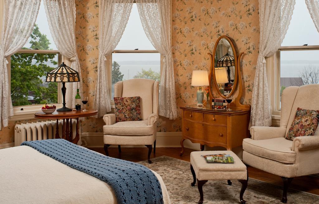 Old Rittenhouse Inn Bayfield Habitación foto